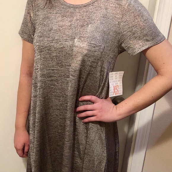 LuLaRoe Dresses & Skirts - LulaRoe Holiday Carly dress
